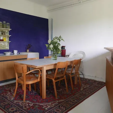 Unter Einem Dach ラープス アン デア ターヤー